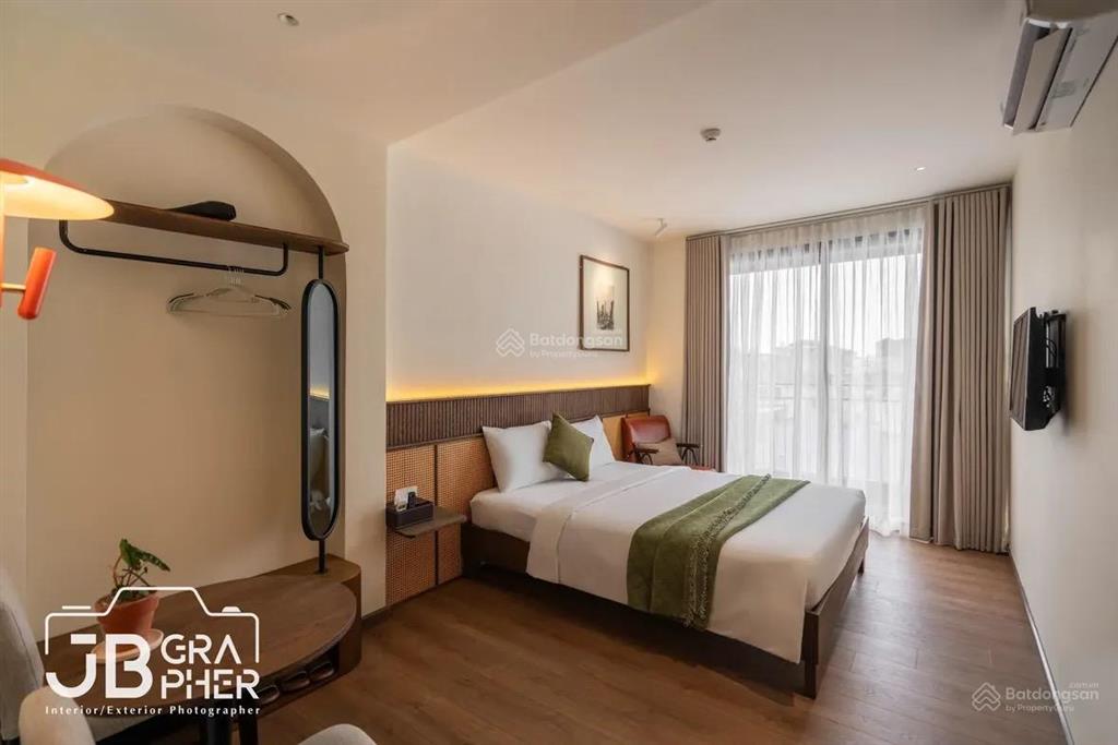 Cho thuê căn hộ full nội thấttrung tâm quận 1gần chợ bến thànhbùi việnsaigon centre,..