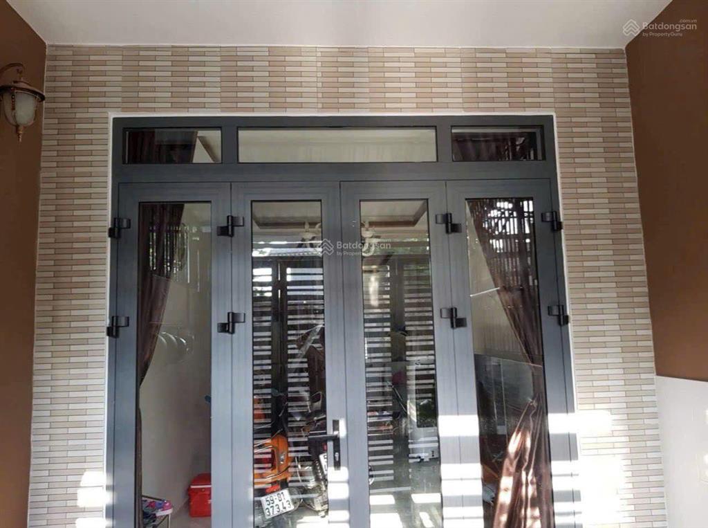 4,8 tỷ, q2, nhà đẹp 2 tầng, 2 pn, 2wc, hxh, đường 30 cát lái, sổ hồng chuẩn
