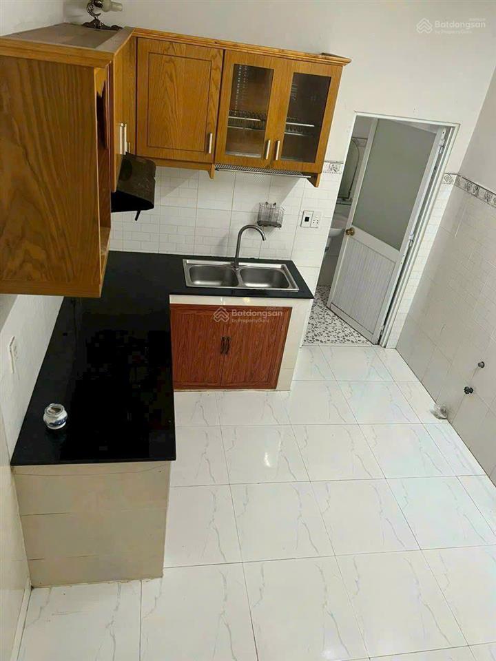 4,8 tỷ, q2, nhà đẹp 2 tầng, 2 pn, 2wc, hxh, đường 30 cát lái, sổ hồng chuẩn