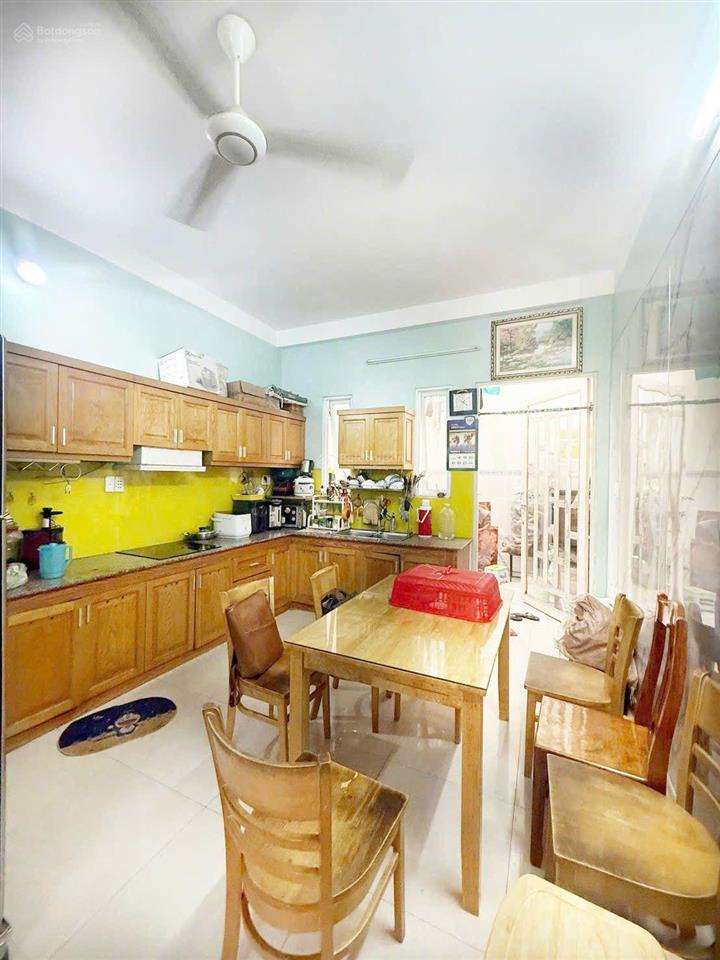 Bán nhà bình trưng, q2, nhà 4 tầng, 83m(4x21), đường ô tô tránh, giá 9,5 tỷ tl