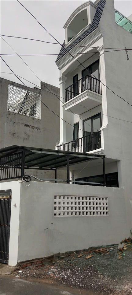 7,4 tỷ, kề q2, nhà 4 tầng, 86m, mặt tiền, gần vòng xoay ph, sổ hoàn công