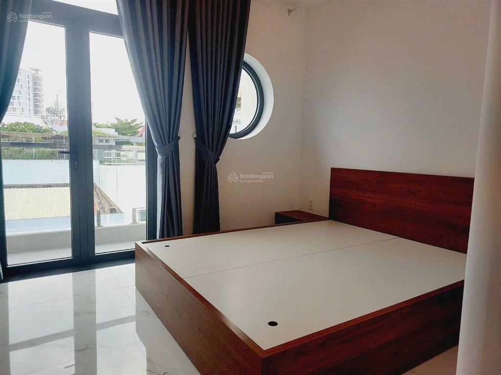 Bán nhà q2, 4 tầng, thang máy, 5 pn, full nội thất, đường ô tô, nhỉnh 9 tỷ, sổ hoàn công