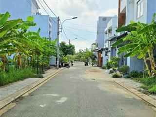3,15 tỷ, đất đẹp, đường rộng 8 mét, vỉa hè, long trường, sổ đẹp