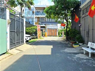 4,6 tỷ, kề bên bách hoá xanh, gần đông tăng long, nhà 2 tầng, đường ô tô tránh