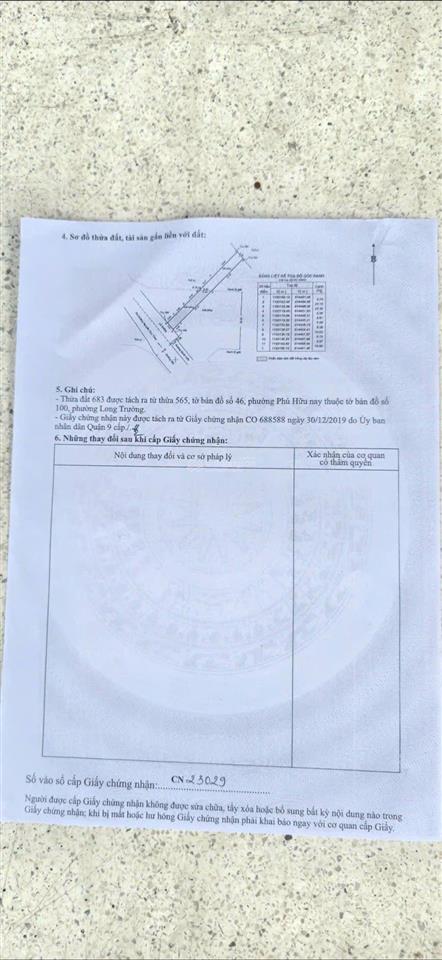 Bán đất, mặt tiền đường 882 phú hữu, 240m(4,8x50), giá 8,8 tỷ tlcc