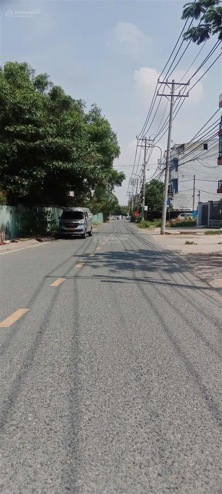 Bán đất, mặt tiền đường 882 phú hữu, 240m(4,8x50), giá 8,8 tỷ tlcc