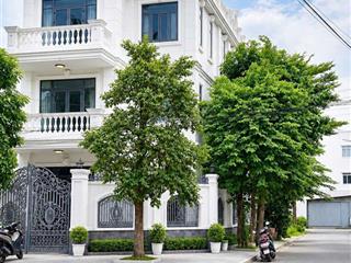 Biệt thự đơn lập, 160m(8x20), gần liên phường, giá 17,9 tỷ tlcc
