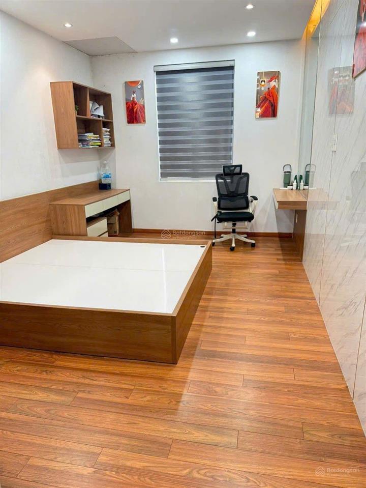 Biệt thự đơn lập, 160m(8x20), gần liên phường, giá 17,9 tỷ tlcc