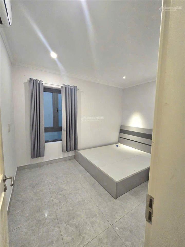 Bán nhà, bình trưng, quận 2, 78m2, nhà 4 tầng 5pn, 5wc, sổ hoàn công, giá 9,75 tỷ