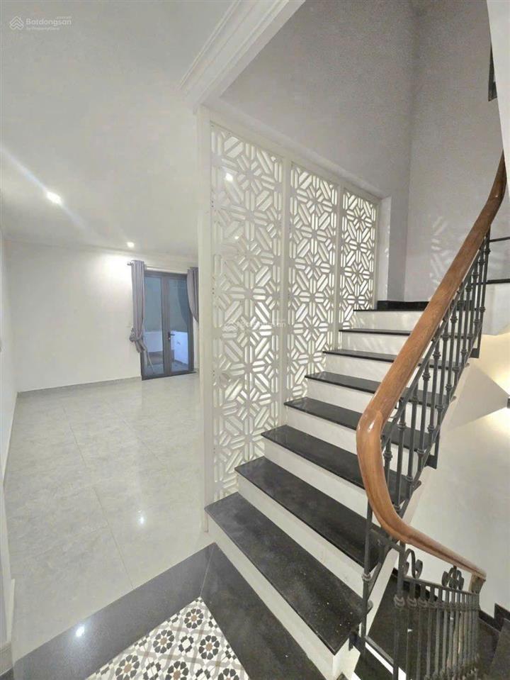 Bán nhà, bình trưng, quận 2, 78m2, nhà 4 tầng 5pn, 5wc, sổ hoàn công, giá 9,75 tỷ
