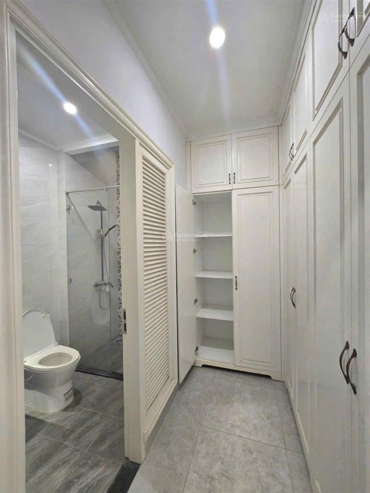 Bán nhà, bình trưng, quận 2, 78m2, nhà 4 tầng 5pn, 5wc, sổ hoàn công, giá 9,75 tỷ