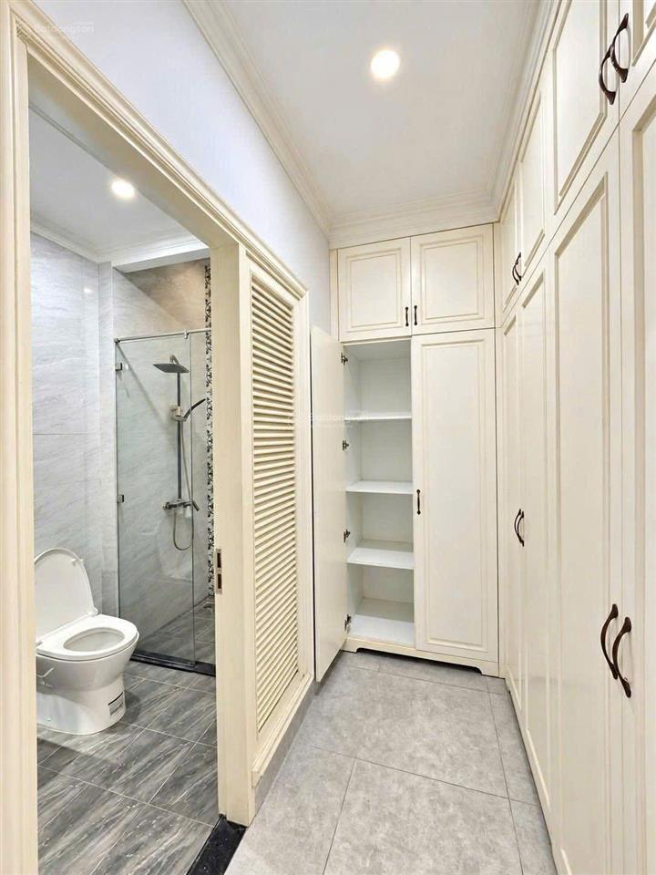 Giảm 1,3 tỷ. bình trưng/q2, 78m2, nhà 4 tầng 5pn, 5wc, sổ hoàn công, giá 9,75 tỷ
