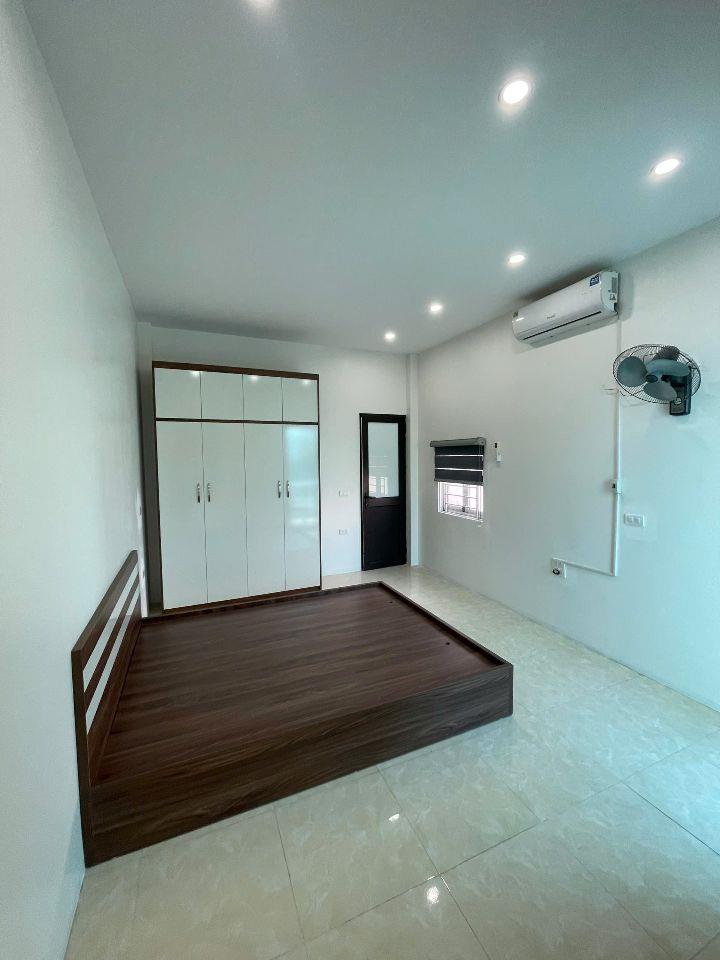 BÁN NHÀ THANH OAI – HÀ NỘI Diện tích 37m², xây 3 tầng kiên cố, thiết kế 3 phòng ngủ, công năng đầy đủ. Ngõ nông, thông, 