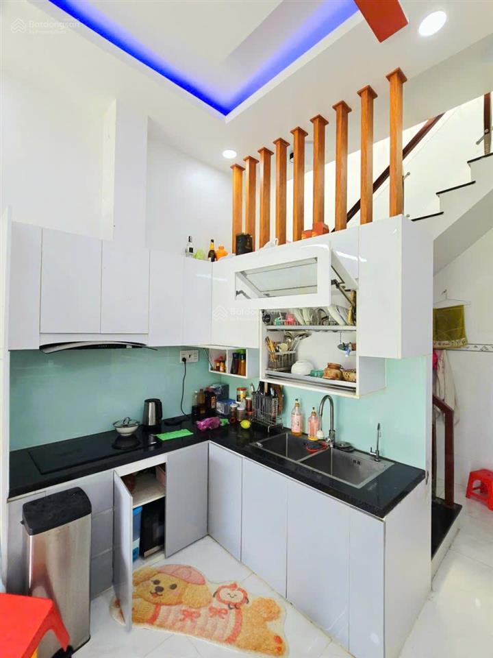 Nhà phố 55m2, 2 tầng, hoàn công đủ, gần vinhomes grand park. trường thạnh, quận 9