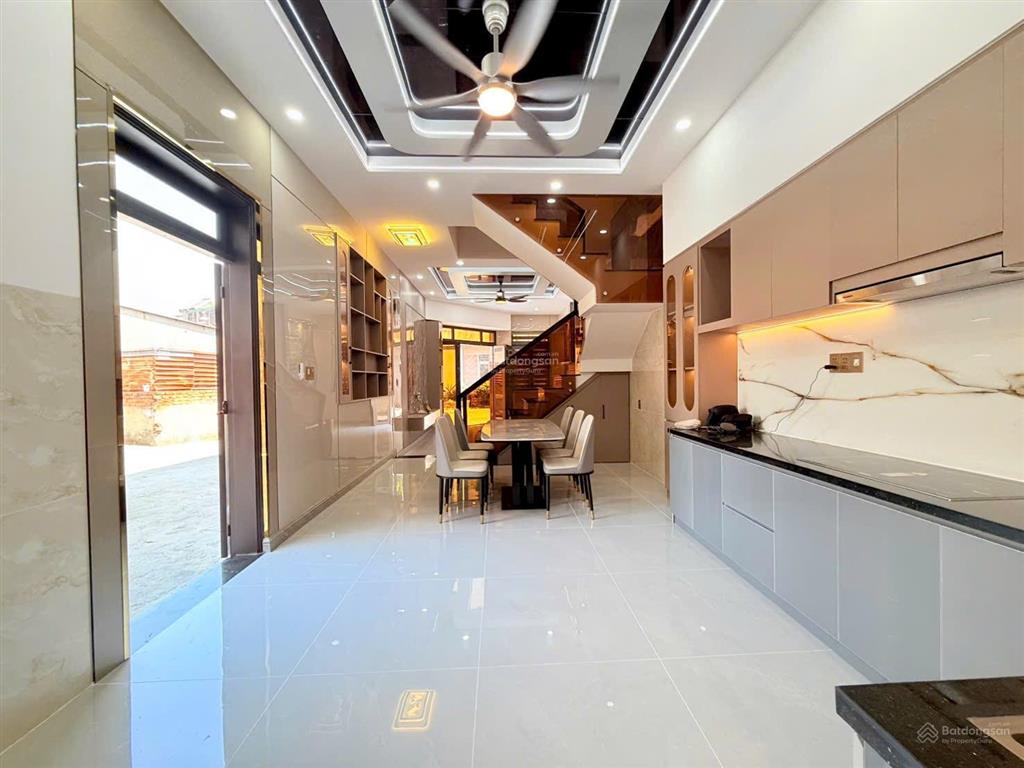 Căn góc 2 mặt tiền nhà đẹp full nội thất kdc lê phong 2 2% vị trí kdc lê phong 2