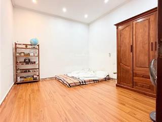 Bán nhà riêng tại kim mã, 7,4 tỷ, 33 m2, 3pn, 3wc, 4 tầng