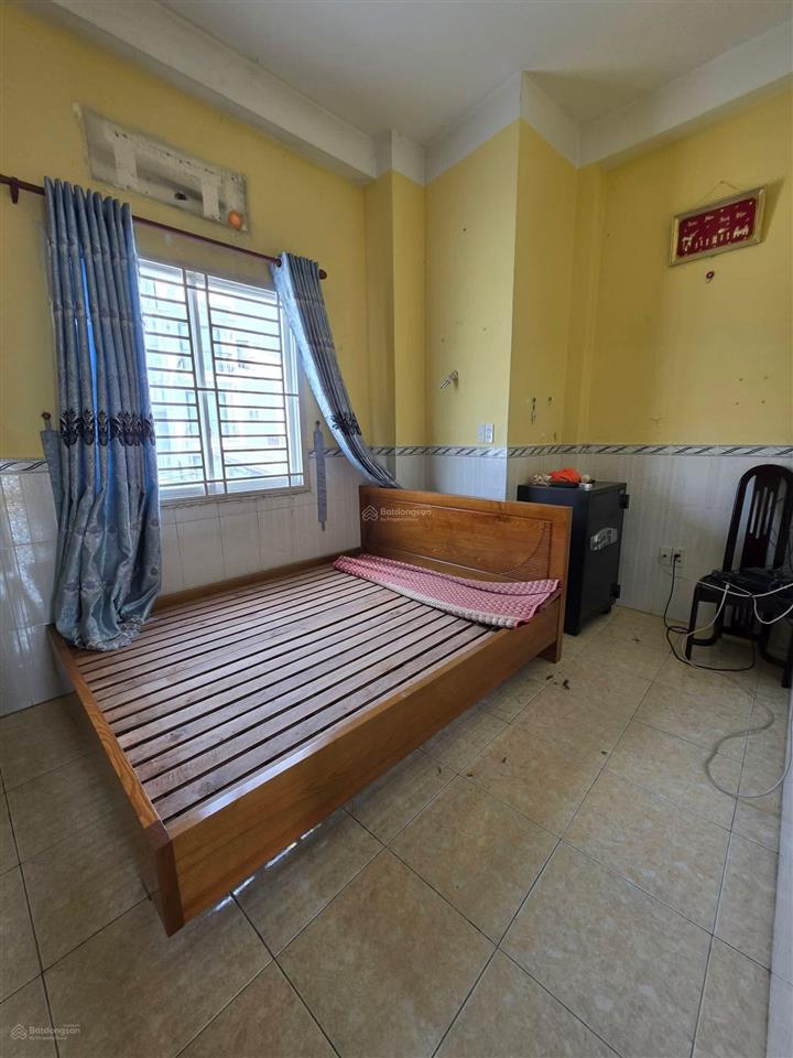 Quận 11 nhà 5 tầng ngang 3,7m nở hậu 4,7m dài 11m giá 5,95 tỷ .hoàn công .