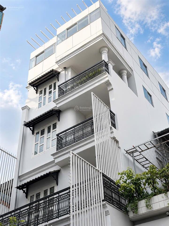 Tân bình tòa nhà 6 tầng dt 5,6x20m giá 19,6 tỷ.