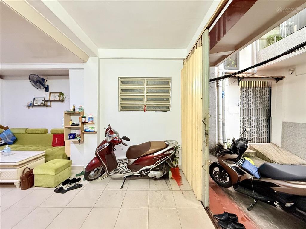 Bán nhà riêng tại bà hạt, 6,8 tỷ, 44m2 giá cực chất