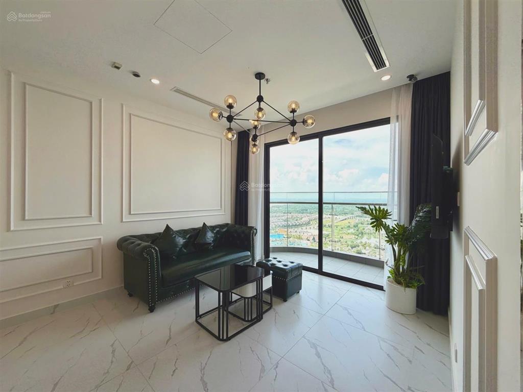 Cho thuê cc 3pn, 2wc, 90m2 tại vinhomes grand park, 35 triệu vnd, đẹp, nhiều tiện ích