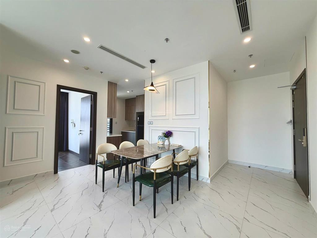Cho thuê cc 3pn, 2wc, 90m2 tại vinhomes grand park, 35 triệu vnd, đẹp, nhiều tiện ích