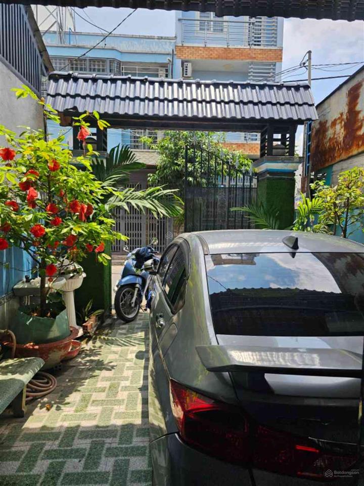 Nhà 3 tầng mặt tiền 80m2 , 4pn , cạnh khu tên lửa tỉnh lộ 10 , gần aeon bình tân