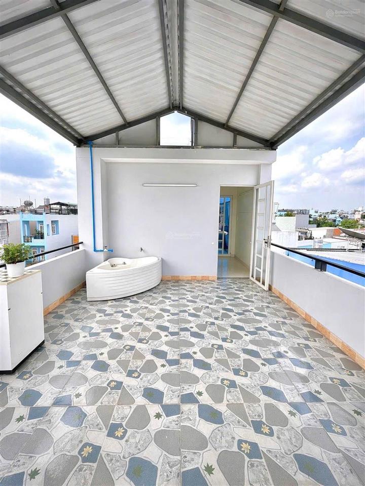 Chính chủ nhà 4 tầng 60m2 ( 4 phòng ngủ ) cạnh khu tên lửa siêu thị aeon bình tân