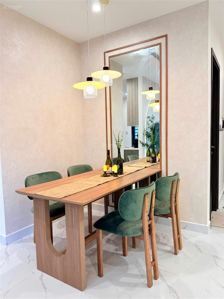 Cho thuê 2pn full nội thất luxury giá chỉ 22tr tại the opus one  vinhomes grand park