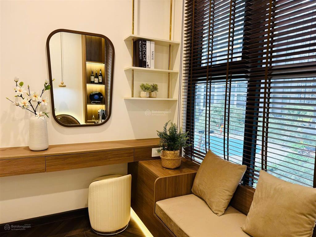 Cho thuê 2pn full nội thất luxury giá chỉ 22tr tại the opus one  vinhomes grand park
