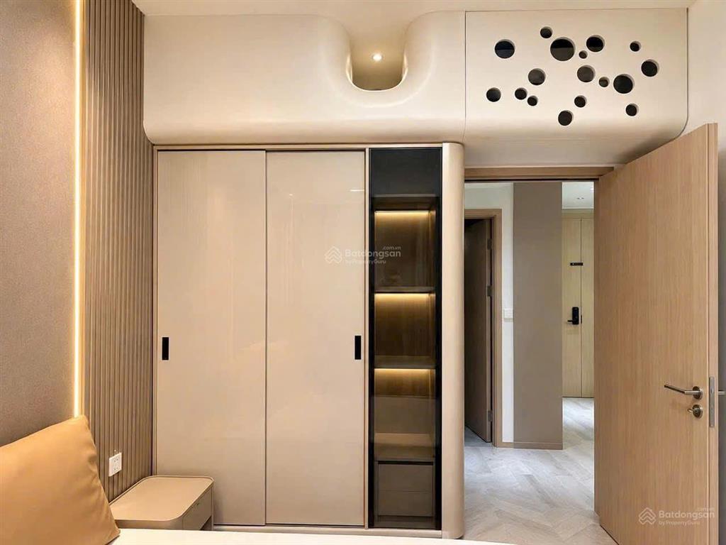 Cho thuê căn 2pn full nội thất luxury giá chỉ 13tr tại dự án masteri centre point