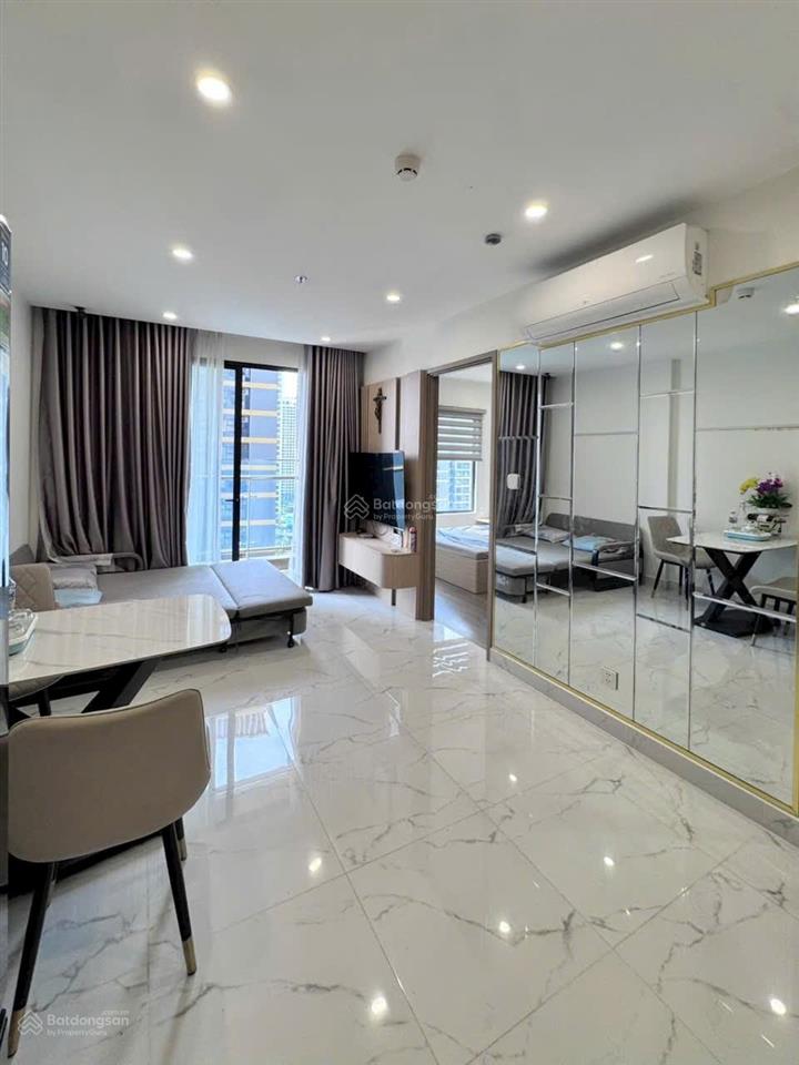 Cho thuê căn 2pn full nội thất luxury chỉ với giá 12tr tại vinhomes grand park