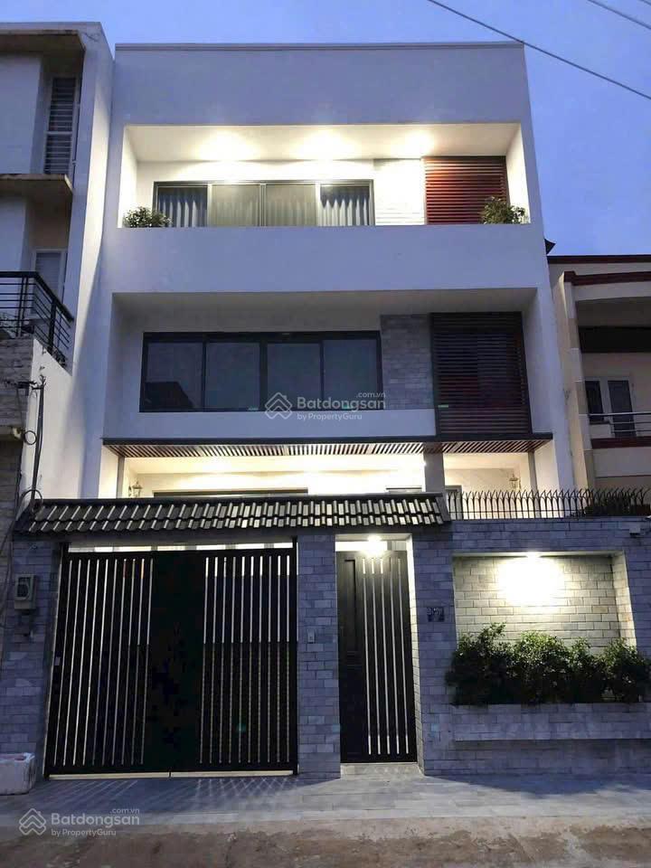 Gấp bán nhà phố 8x16m 1 hầm + 3 tầng nhánh đường 23 .p.hiệp bình chánh ,tp.thủ đức .nay là tp.hcm