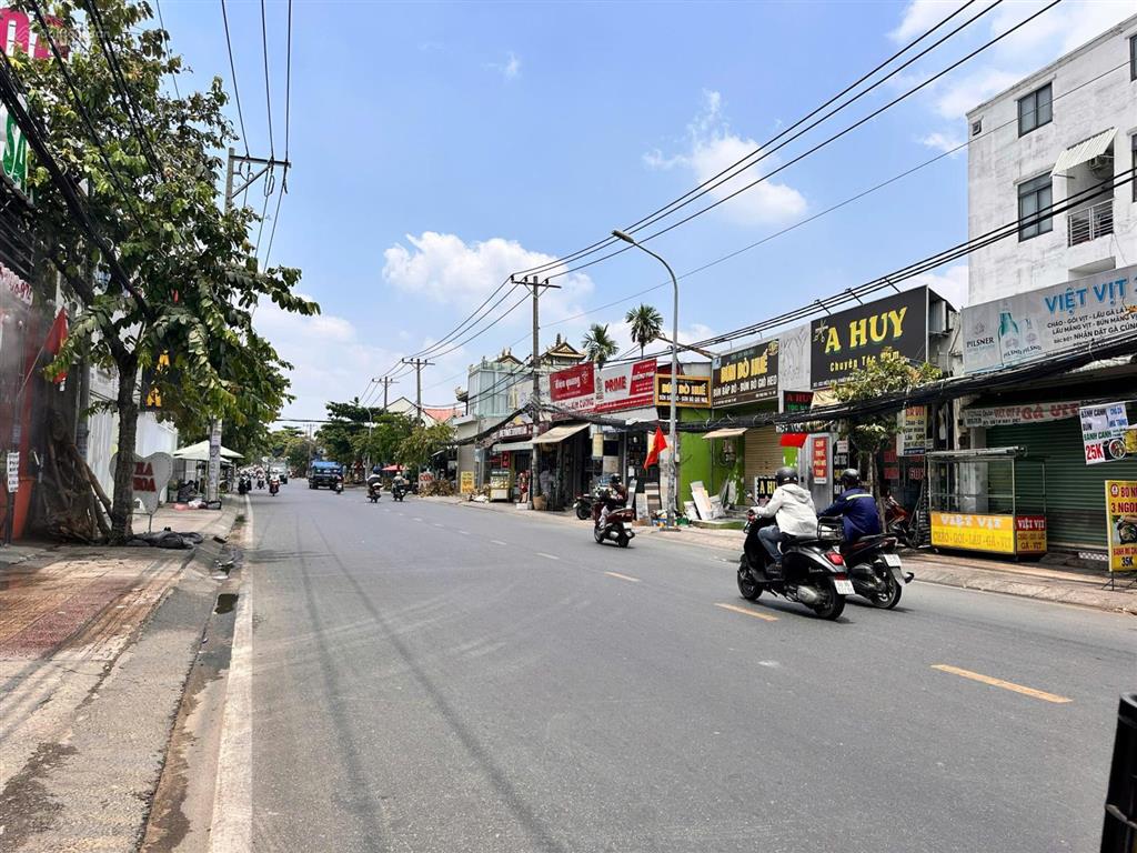 Gấp bán nhà mặt tiền đường hiệp bình 5x30.5m (152m2) tp.thủ đức ,mức giá cực thơmchỉ 20.9ty