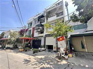 Gấp bán nhà 1 trệt 2 lầu ,nhánh 8m đường tam bình,tp.thủ đức , 51m2 sử dụng sàn 150m2 giá 6.5 tỷ