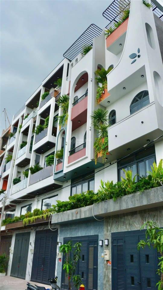 Cần bán nhà mới xây 1 trệt 4 lầu, nhánh 8m phạm văn đồng, thủ đức  67.3m2  giá chỉ  nhỉnh 9 tỷ