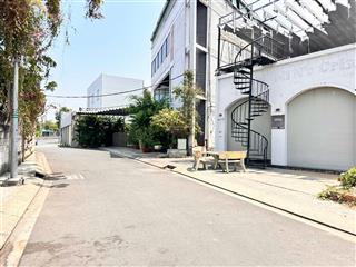 Gấp bán lô đất sát đường phạm văn đồng, p. linh tây ,tp.thủ đức 64m2 sổ riênggiấy phép 4 tầng