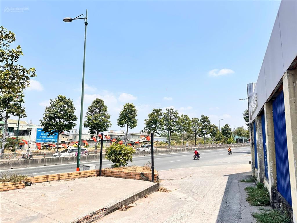 Gấp bán lô đất sát đường phạm văn đồng, p. linh tây ,tp.thủ đức 64m2 sổ riênggiấy phép 4 tầng