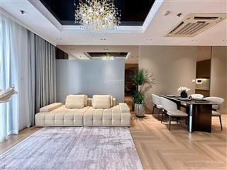 Bán căn 2 ngủ góc 98m2  có slot ô tô  tầng trung  giá 12 tỷ timescity.  0968 108 *** (em lam)