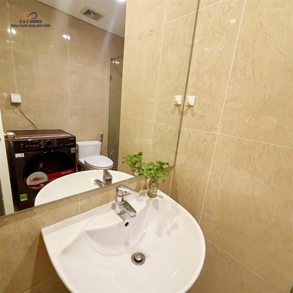 Bán 1n timescity tầng trung, nhà đẹp  giá 5,9 tỷ 0968 108 ***