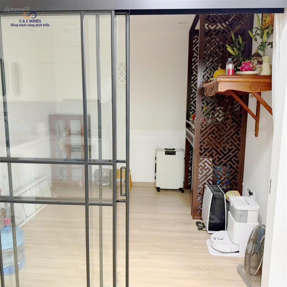 Bán căn 2 ngủ sángcó slot ô tô view ngoại khu timecity giá 10,8 tỷ.  0968 108 ***  e lam