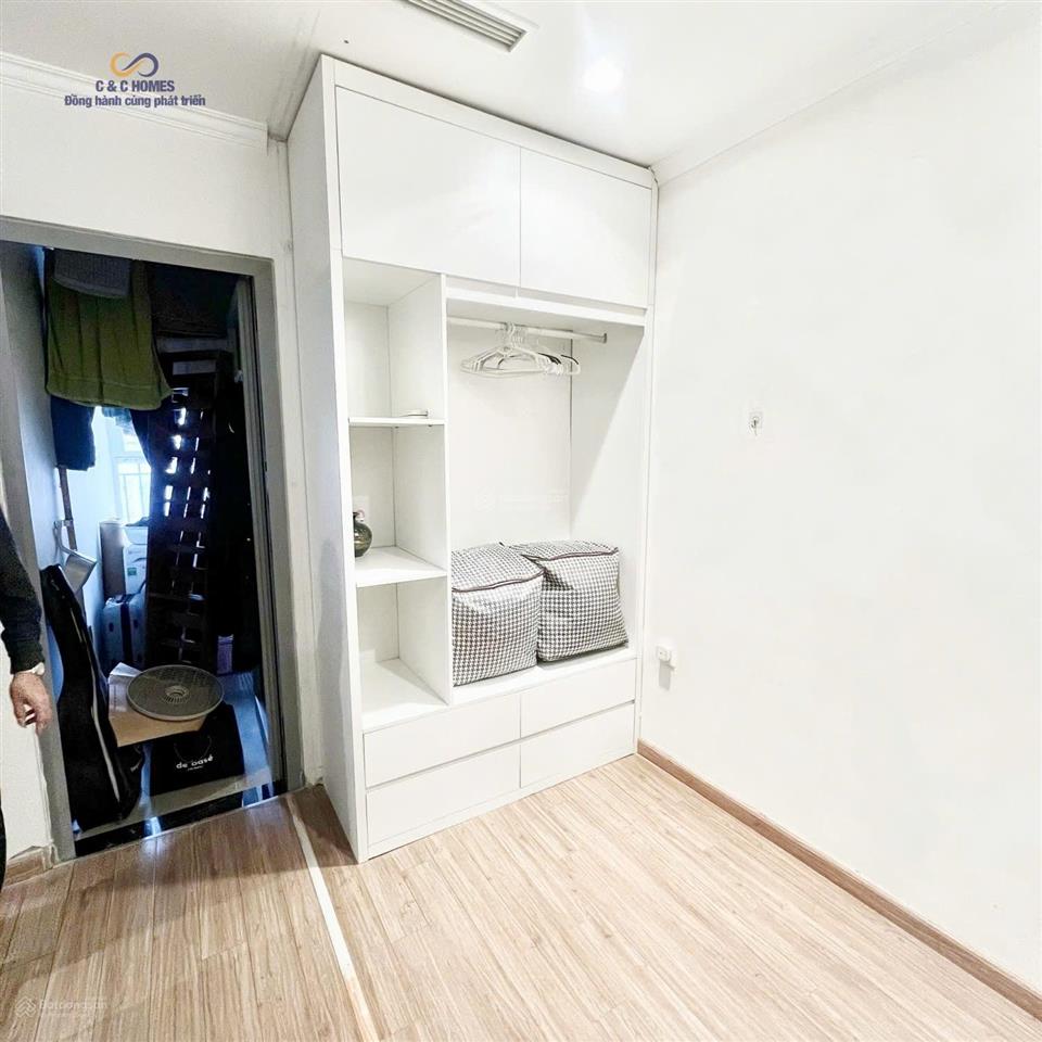 Bán căn 2n full đồ park hilltimes city giá 7,9 tỷ.  0968 108 ***