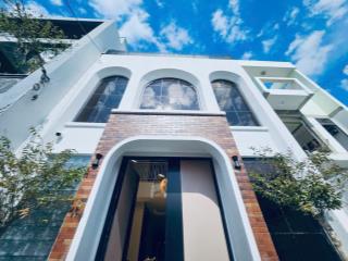 Bán biệt thự phố ngay khu trung cao, gần quảng trường