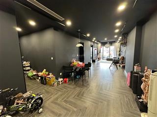 Bán căn 3 ngủ dv1 rose town căn hoa hậu rộng nhất dự án ( có sổ , chủ việt) chỉ hơn 8 tỉ