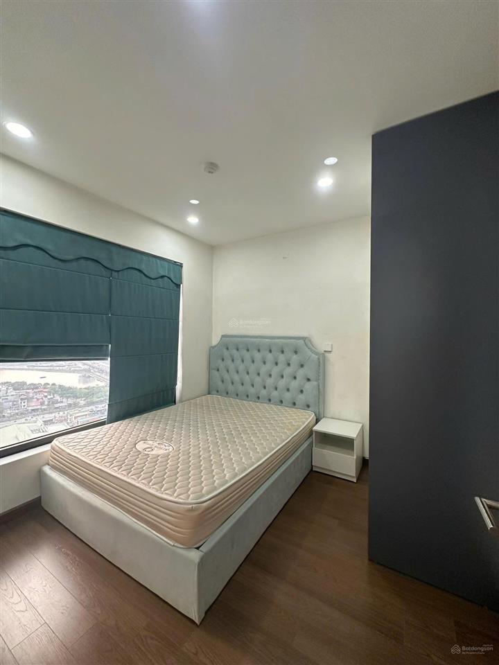 Bán căn 3 ngủ dv1 rose town căn hoa hậu rộng nhất dự án ( có sổ , chủ việt) chỉ hơn 8 tỉ