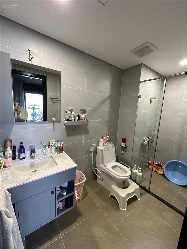 Bán căn 3 ngủ dv1 rose town căn hoa hậu rộng nhất dự án ( có sổ , chủ việt) chỉ hơn 8 tỉ