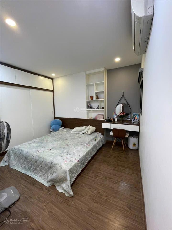 View hồ  cần vốn bán 2 phòng ngủ eco lake view chỉ 4.85 tỷ, để full nội thất nhập khẩu cho anh chị