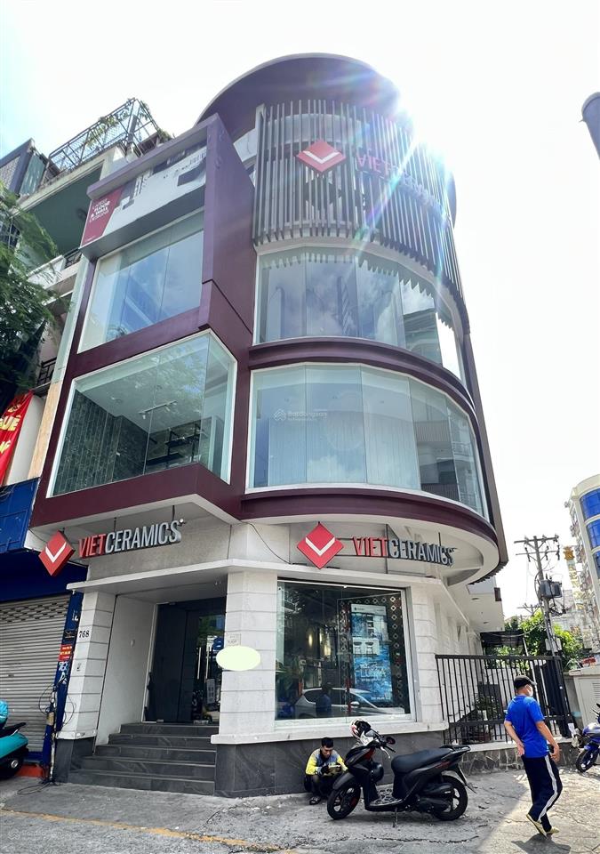 Bán nhà góc 2 mặt tiền võ thị sáu, p. vts, q3  dt 6x29m  xd 4 tầng st  giá 37 tỷ