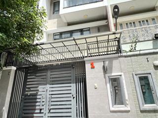 Ngộp bank  bán nhà mặt tiền kdc bình phú q6  dt 5x19 xd 4 tầng sân thượng  giá 10,5 tỷ