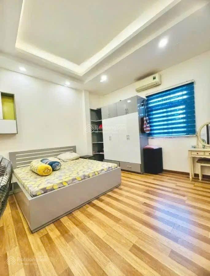 Kẹt bankbán nhà buiding mt siêu đẹp ngay nguyễn chí thanh  q5  dt 4,2x24  6tầng st  giá 22tỷ