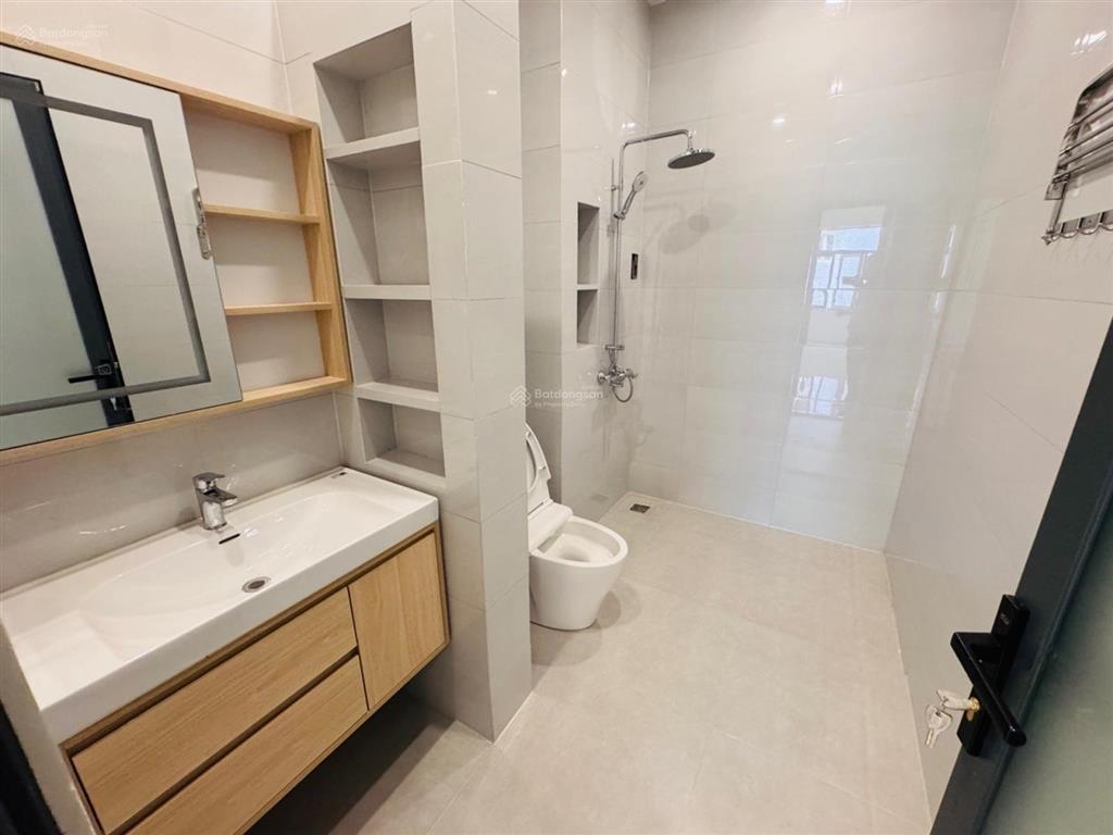 Sát mặt tiền đường nhánh dương đình hội, nhà 3 tầng, 83m2 ngang 5m hiếm